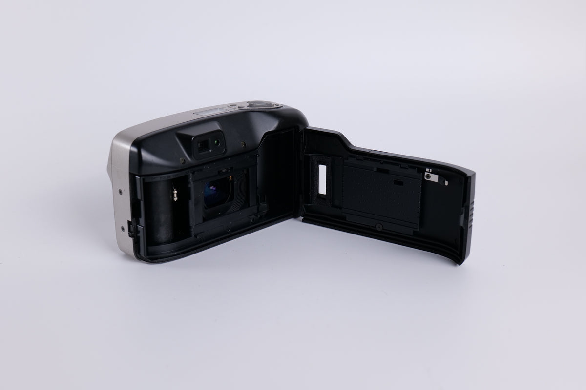 Minolta Riva Zoom 70