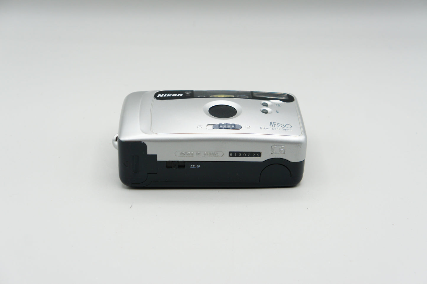 Nikon AF 230