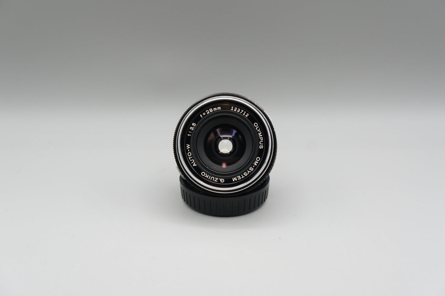 Olympus Zuiko Auto-W 28mm f3.5