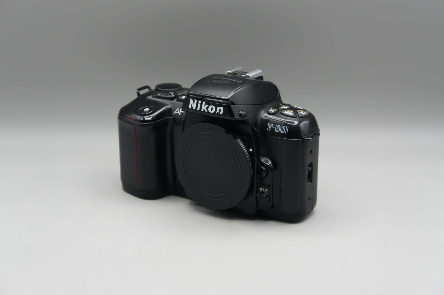 Nikon F-601