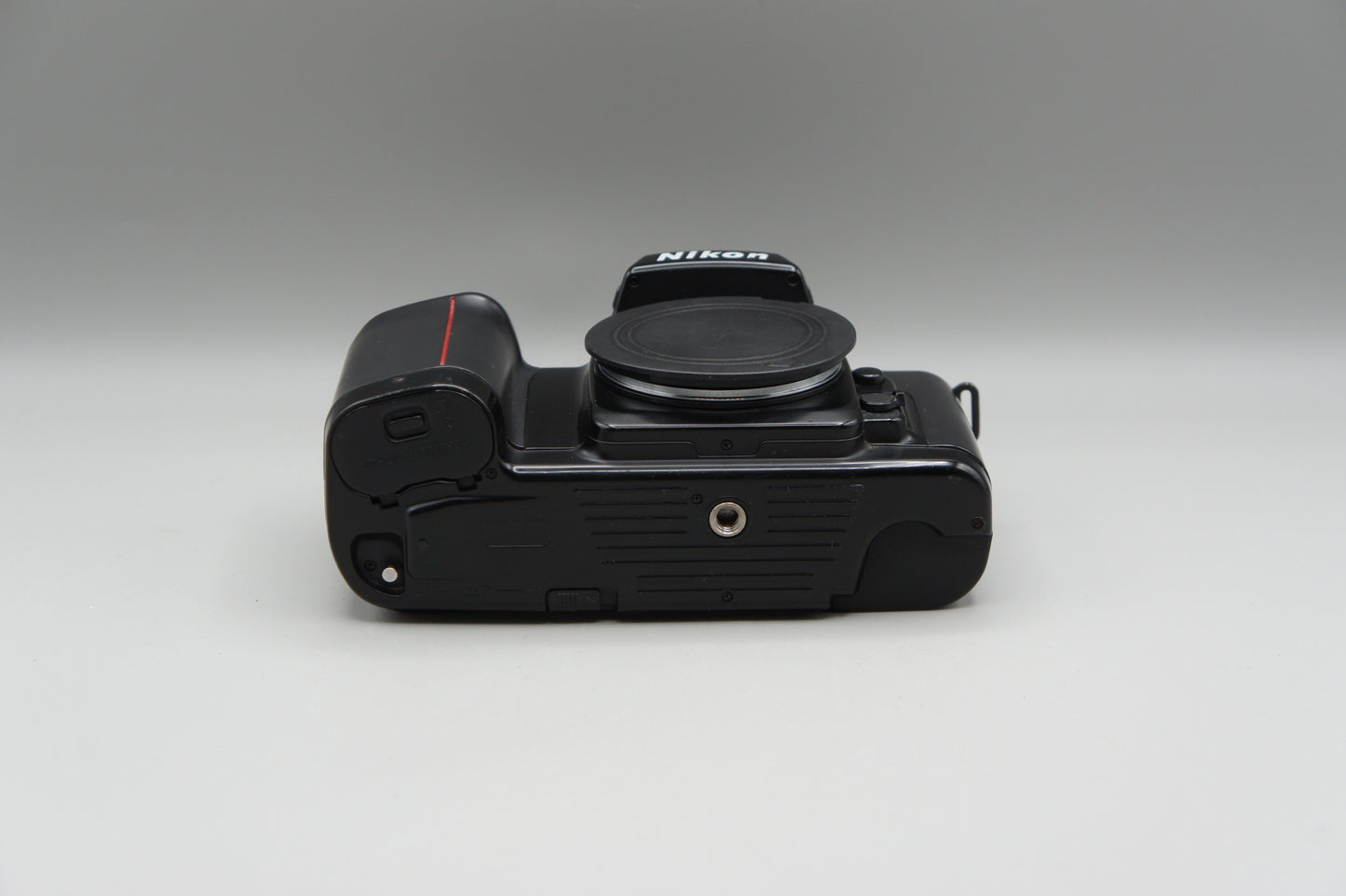 Nikon F-601