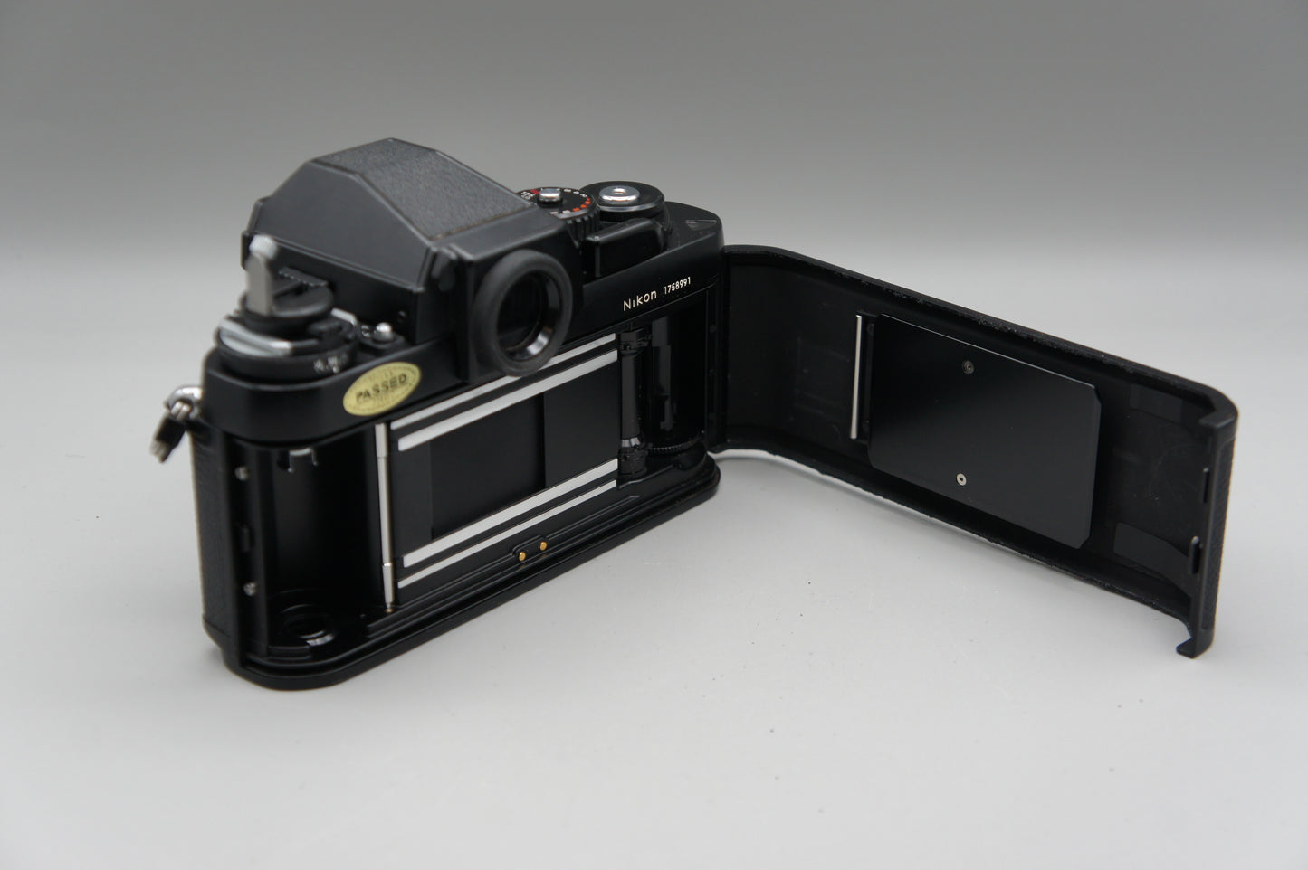 Nikon F3