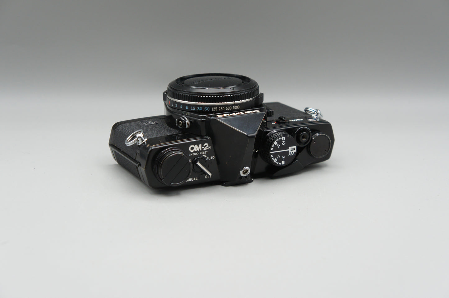 Olympus OM-2n