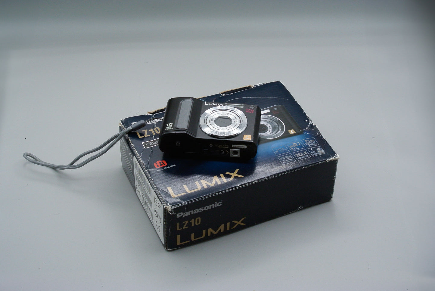 Panasonic Lumix DMC - LZ10