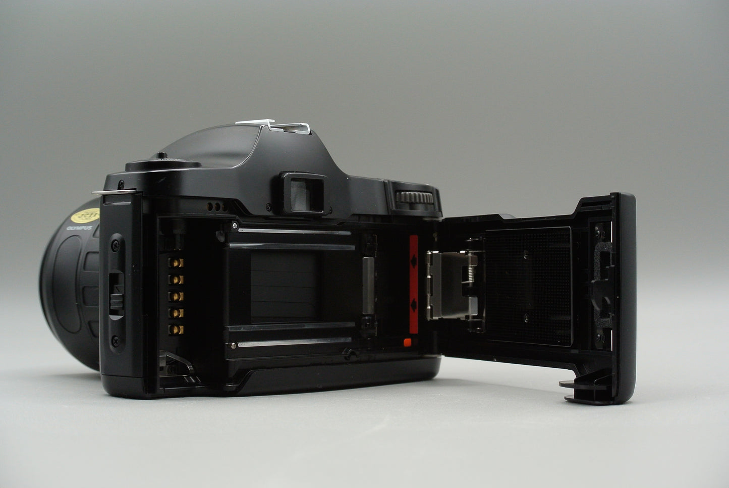 Olympus OM-101 & Olympus Lens 35-70mm