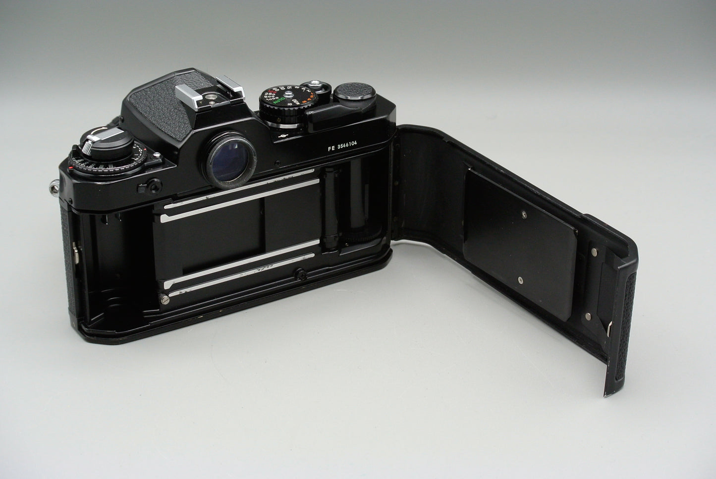 Nikon FE & Nikon Series E 50mm f1.8