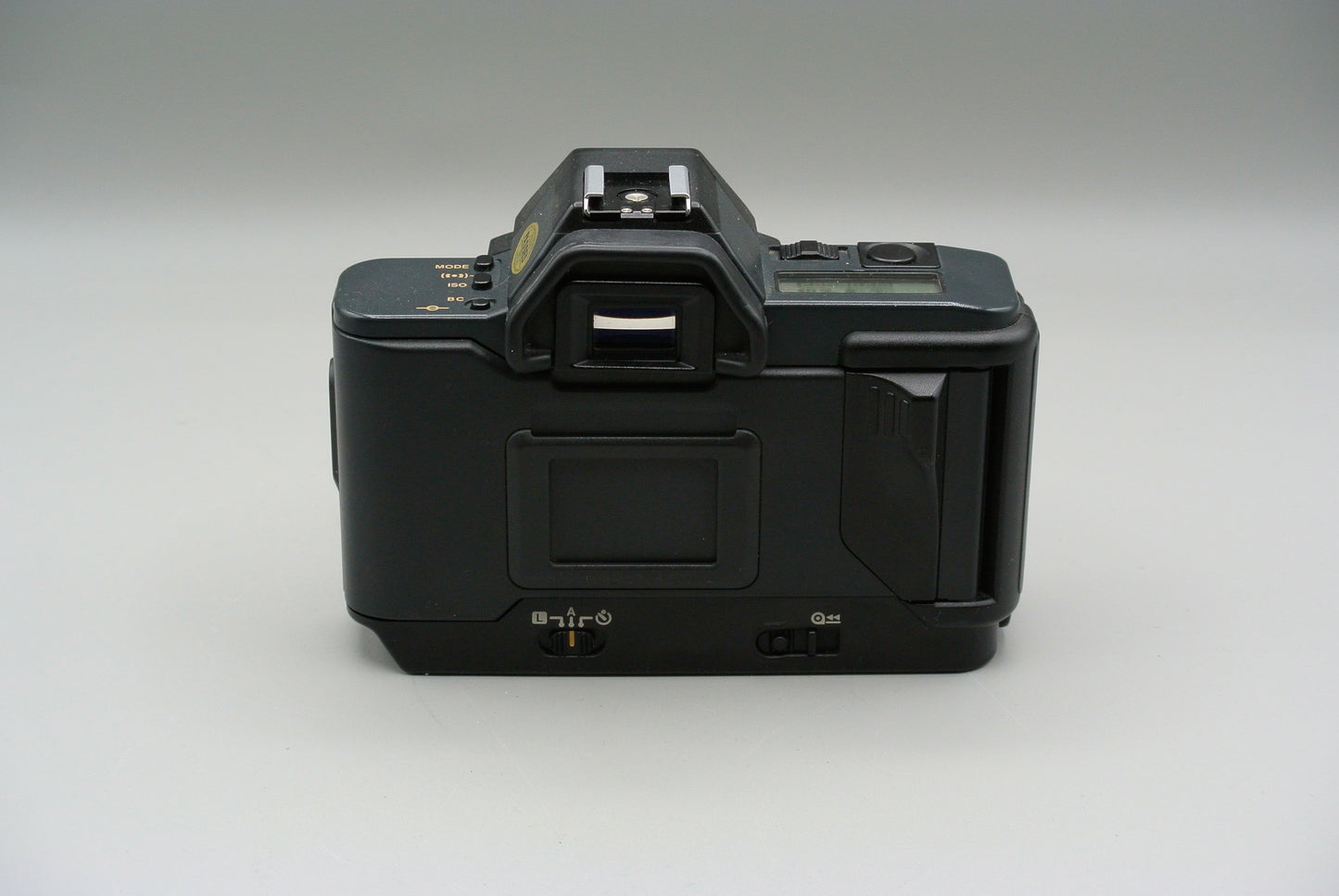 Canon T80