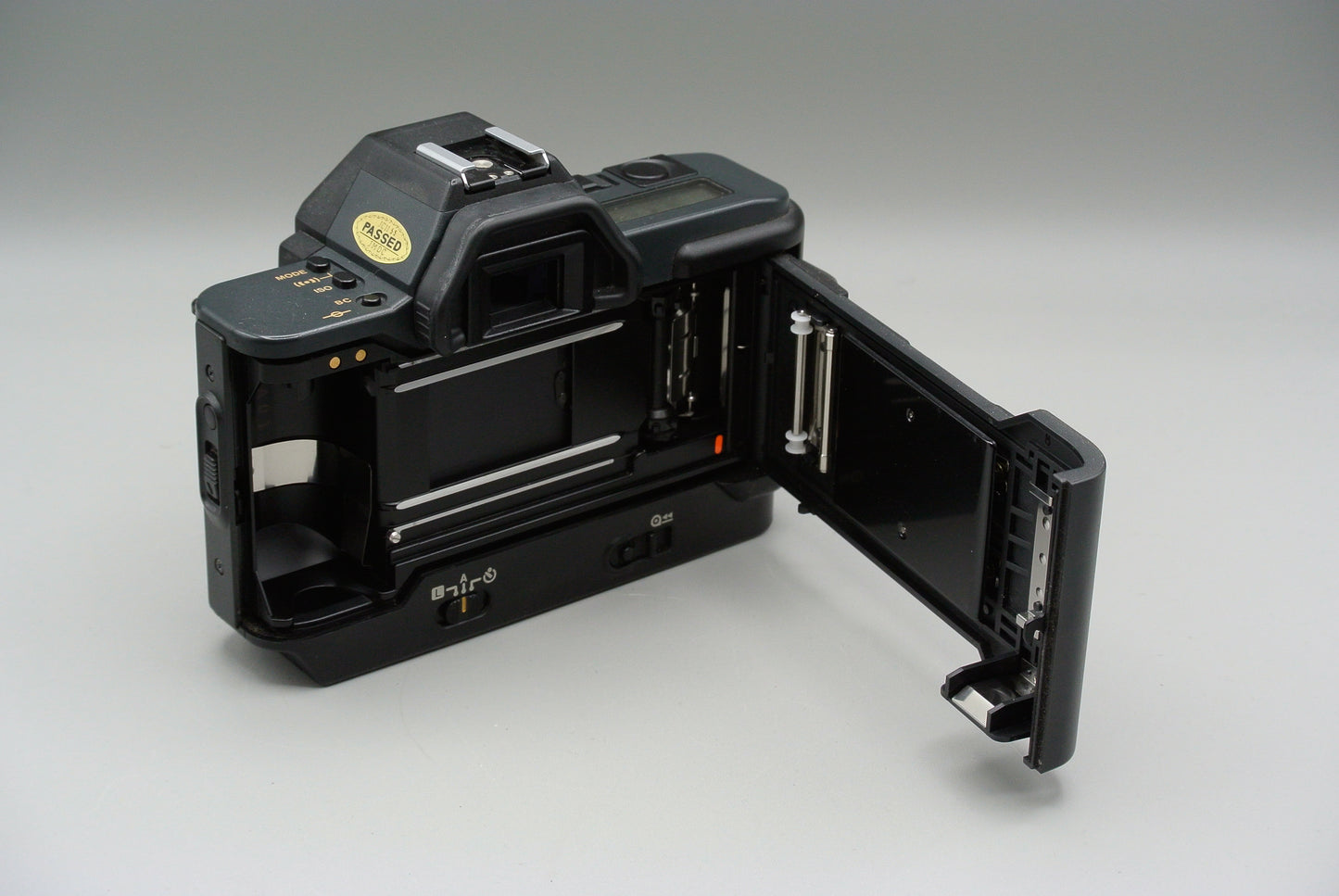 Canon T80