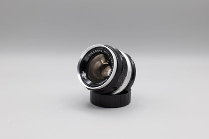 Nikon Nikkor-S Auto 35mm f2.8 Pre-AI
