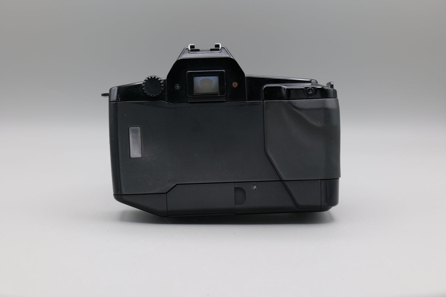 Canon EOS 650 & Ultrasonic EF 28-105mm