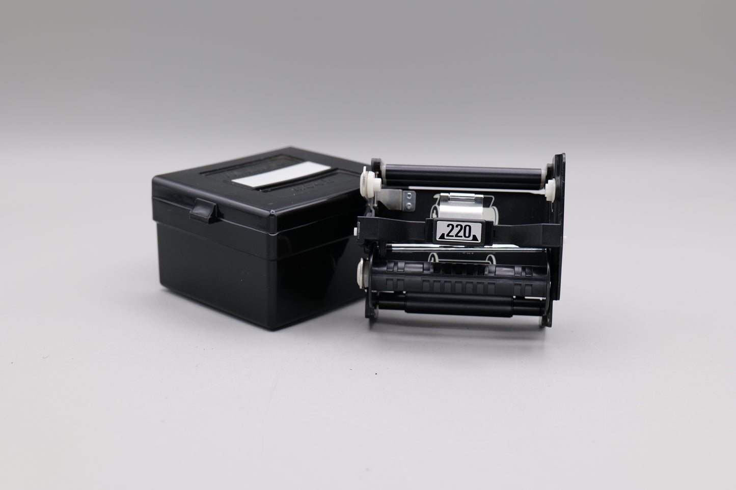 Magazine insert 220 - Mamiya M645