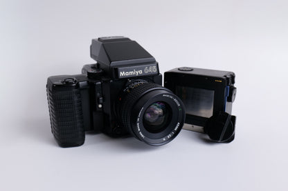 Mamiya 645 Super & Mamiya-Sekor N 45mm f2.8 & Accessoires
