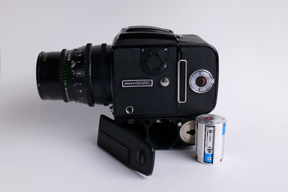 Hasselblad 500 ELX & Sonnar 4/150mm T* [AVEC ADAPTATEUR A PILES AAA LR6]