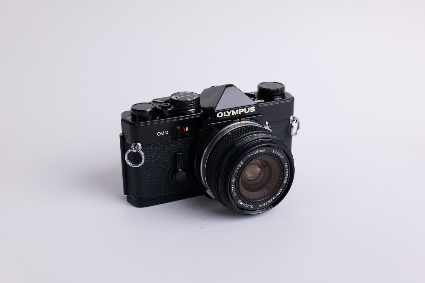 Olympus OM-2 & Zuiko Auto-W 28mm f3.5