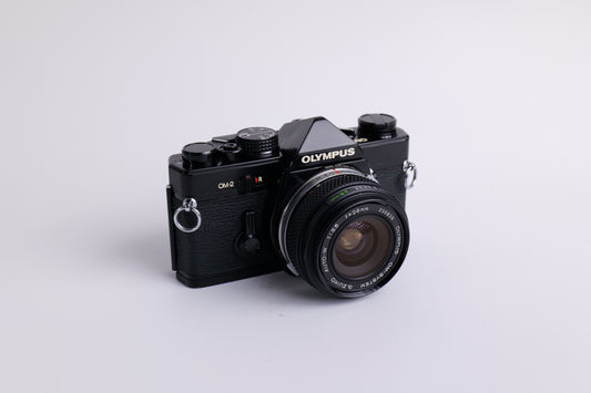 Olympus OM-2 & Zuiko Auto-W 28mm f3.5