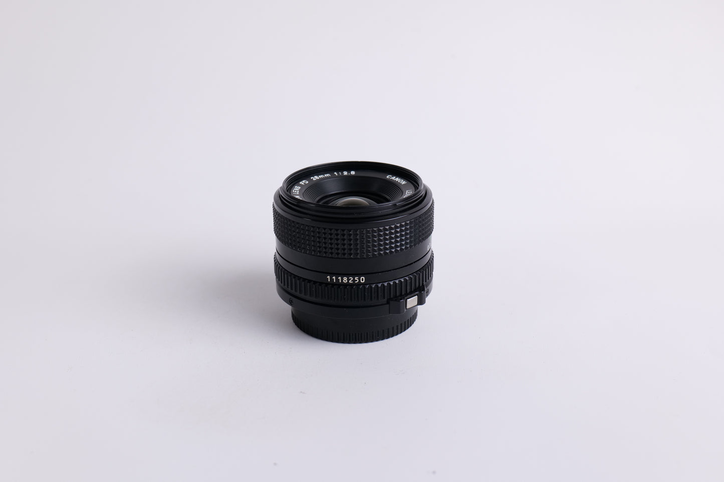 Canon FD nFD 28mm f2.8