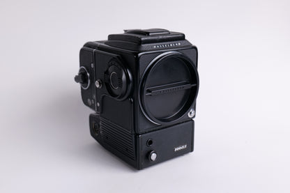 Hasselblad 500 ELX [AVEC ADAPTATEUR A PILES AAA LR6]