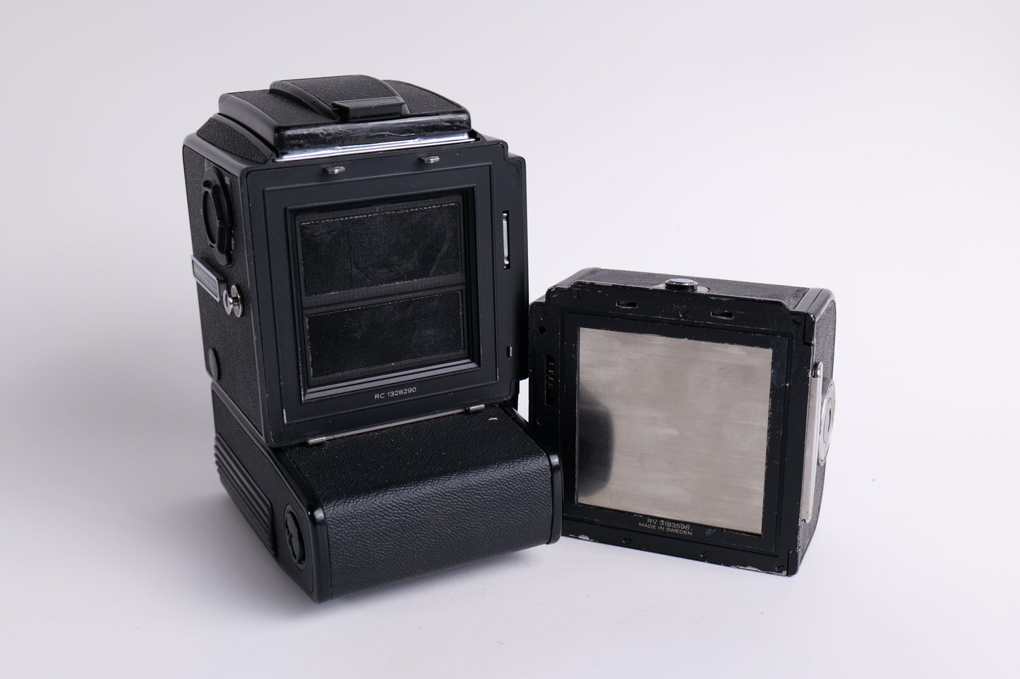 Hasselblad 500 ELX [AVEC ADAPTATEUR A PILES AAA LR6]