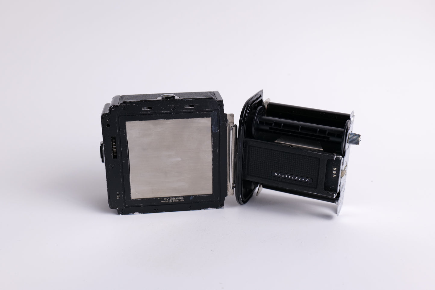 Hasselblad 500 ELX [AVEC ADAPTATEUR A PILES AAA LR6]