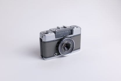 Olympus PEN EE-2