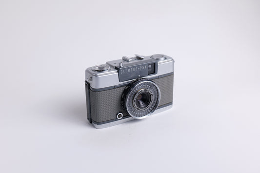 Olympus PEN EE-2