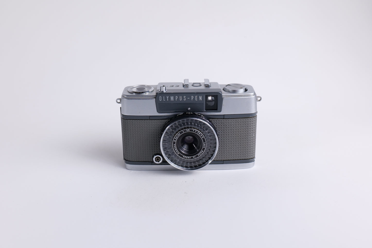 Olympus PEN EE-2