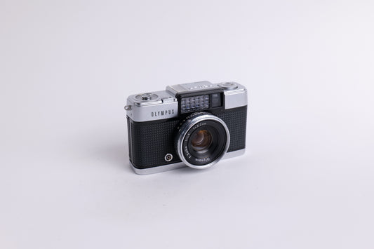Olympus PEN-D