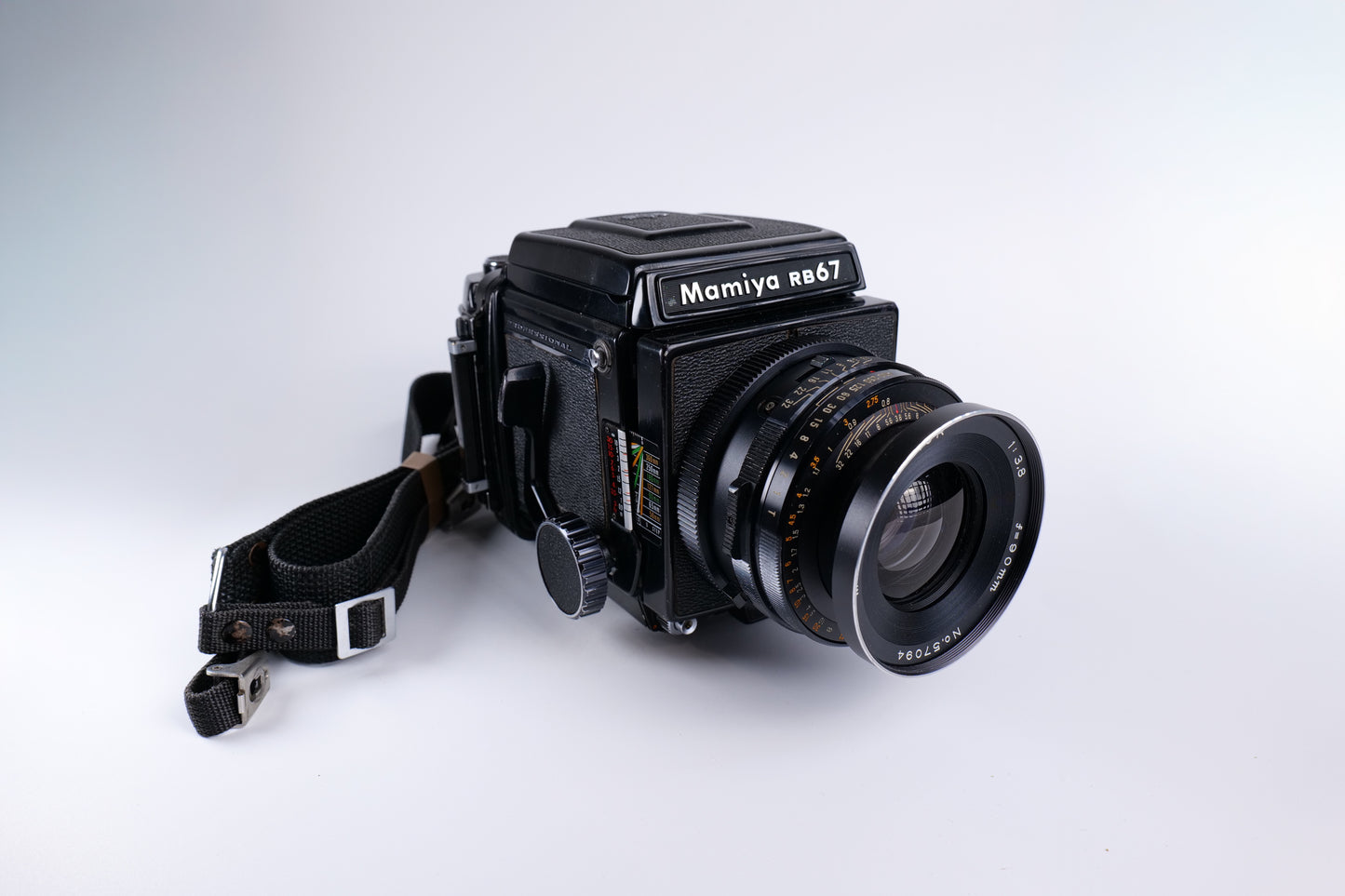 Mamiya RB67 & Mamiya-Sekor 90mm f/3.8