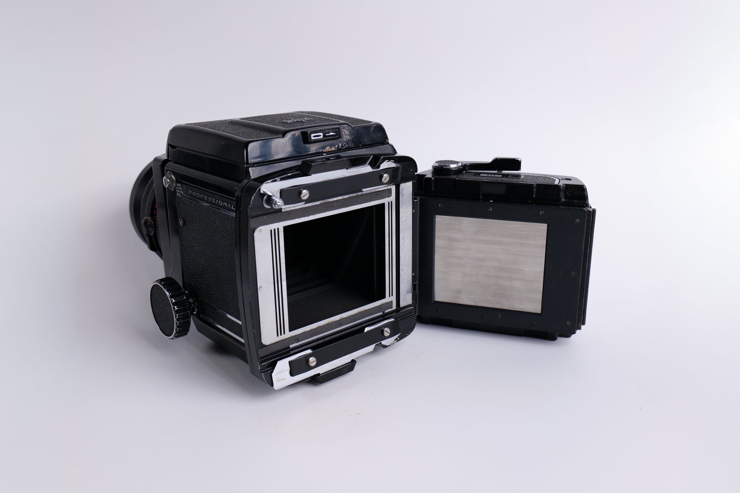 Mamiya RB67 & Mamiya-Sekor 90mm f/3.8