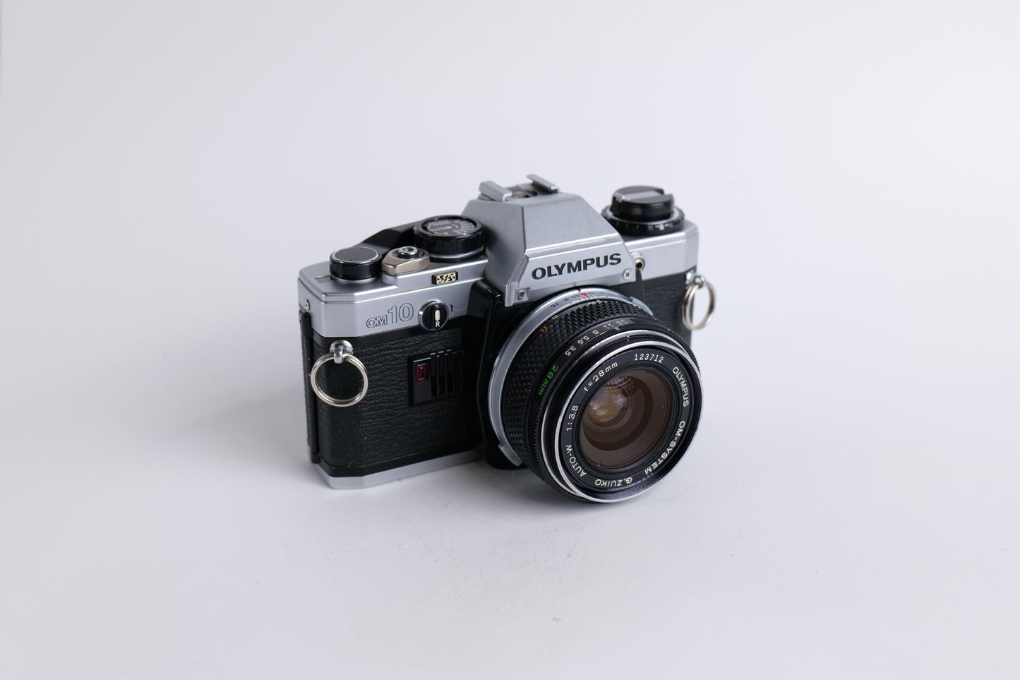 Olympus OM10 & Zuiko Auto-W 28mm f/3.5