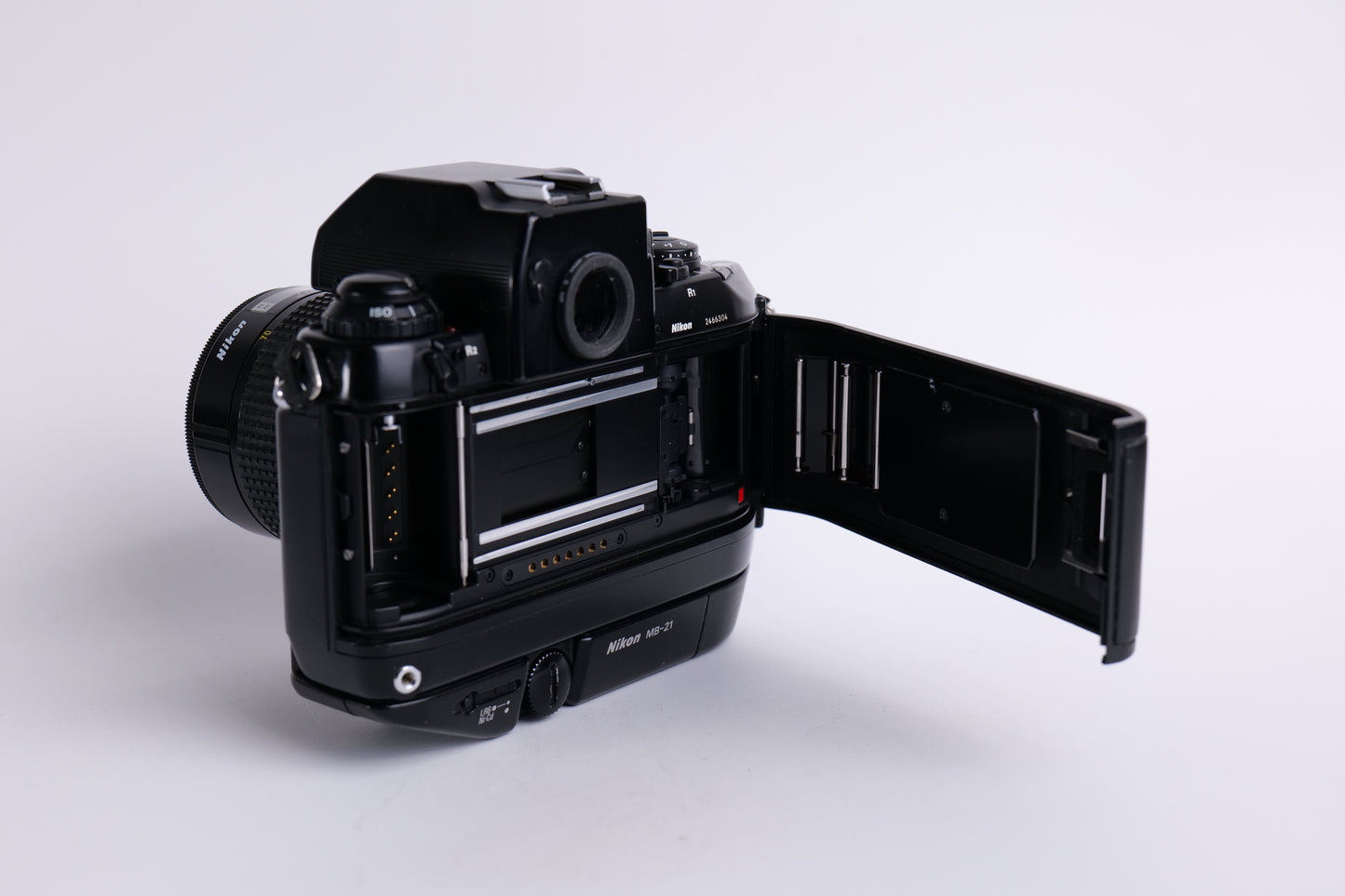 Nikon F4s & AF Nikkor 35-70mm