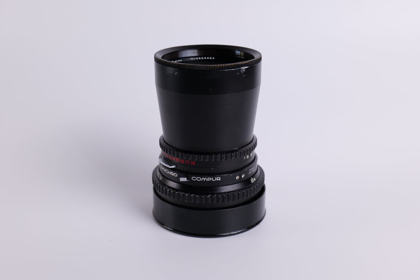 Zeiss Distagon 50mm f/4 T* [Hasselblad]