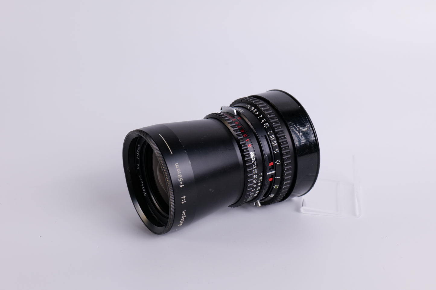 Zeiss Distagon 50mm f/4 T* [Hasselblad]
