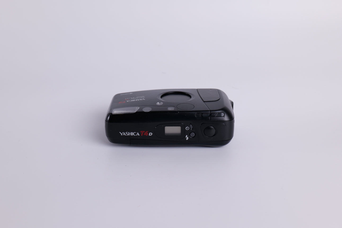 Yashica T4 D