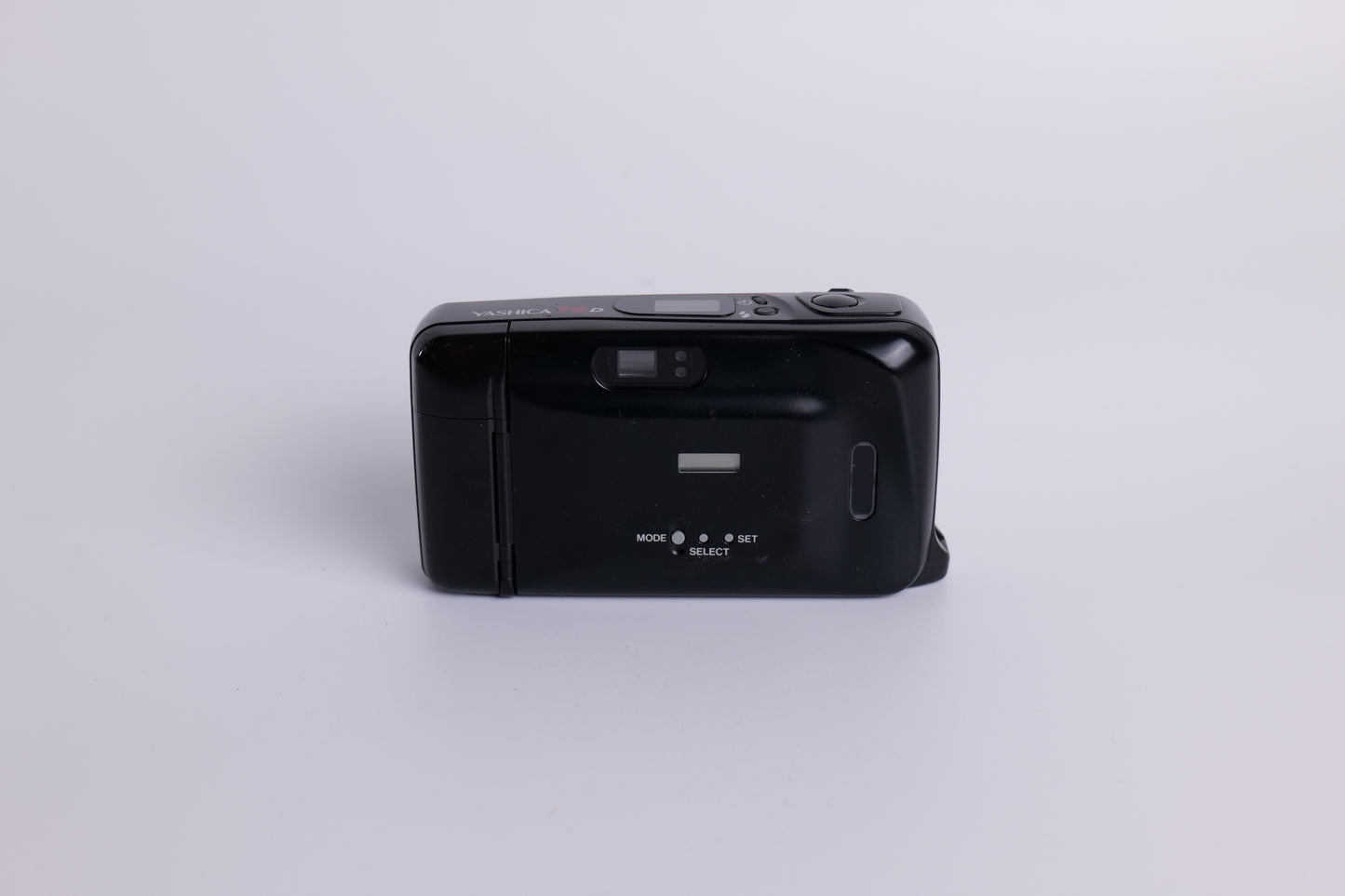 Yashica T4 D