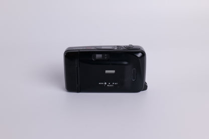 Yashica T4 D