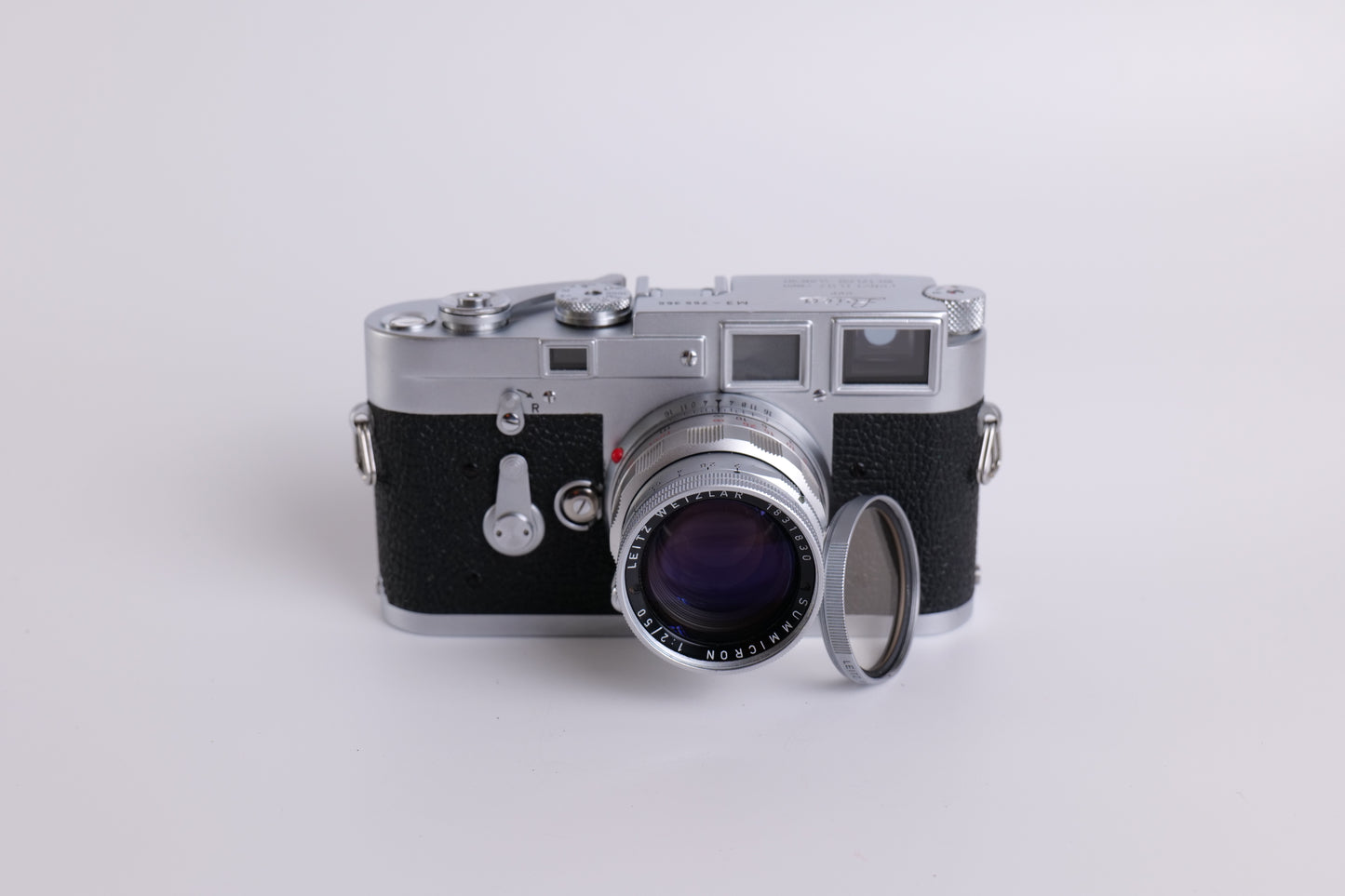 Leica M3 & Leitz Summicron 50mm f/2 [Double Stroke]