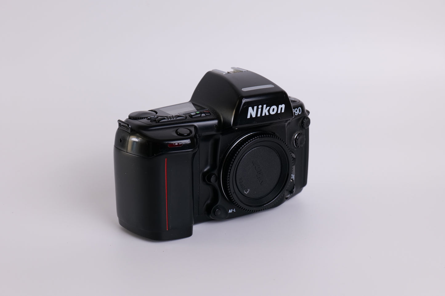 Nikon F90