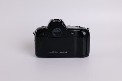 Nikon F90