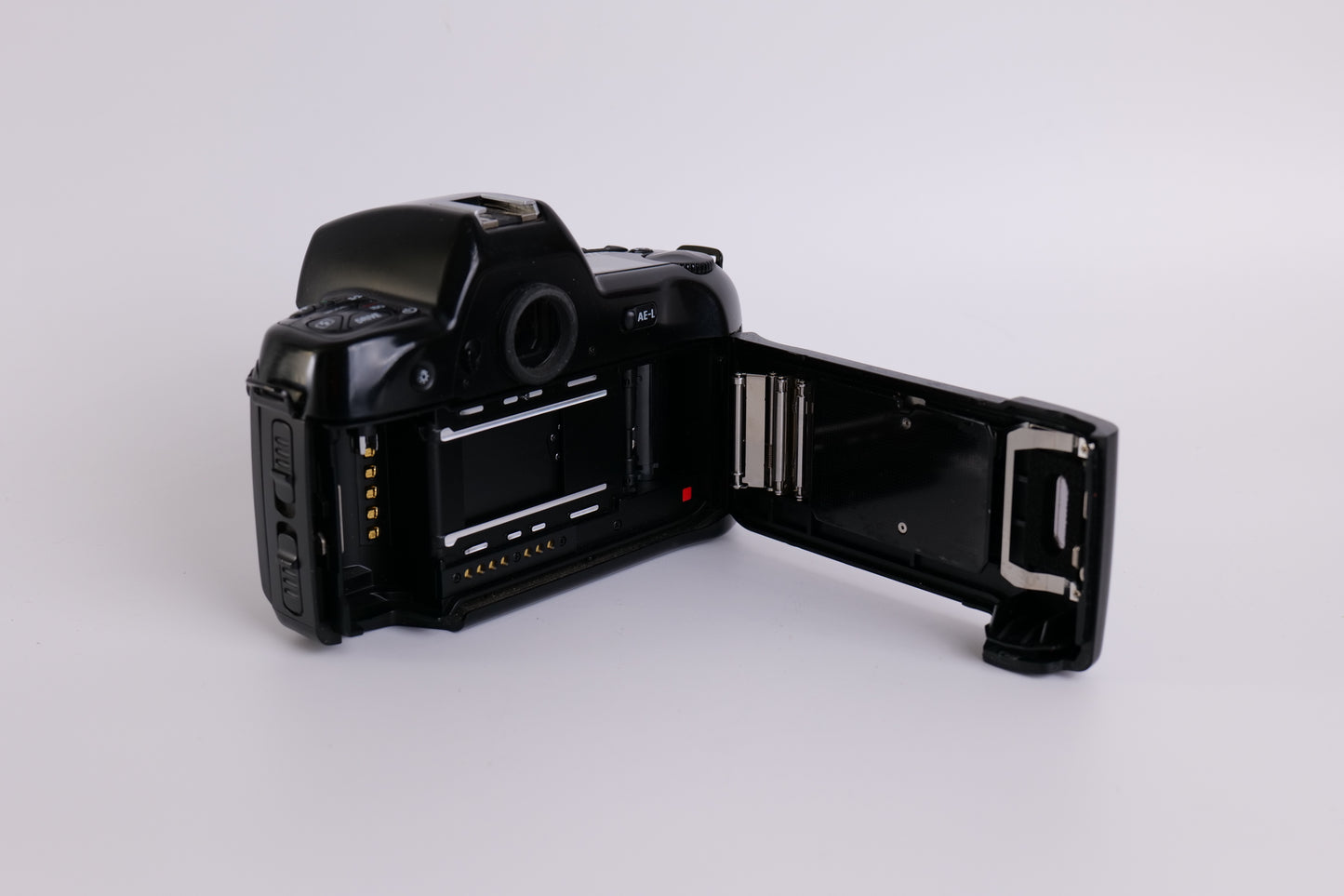 Nikon F90
