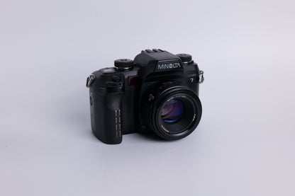 Minolta Dynax 7 & Minolta AF 50mm f/1.7