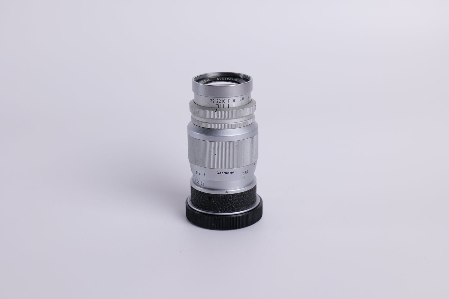 Leitz Leica Elmar 90mm f/4 [L39 / LTM]