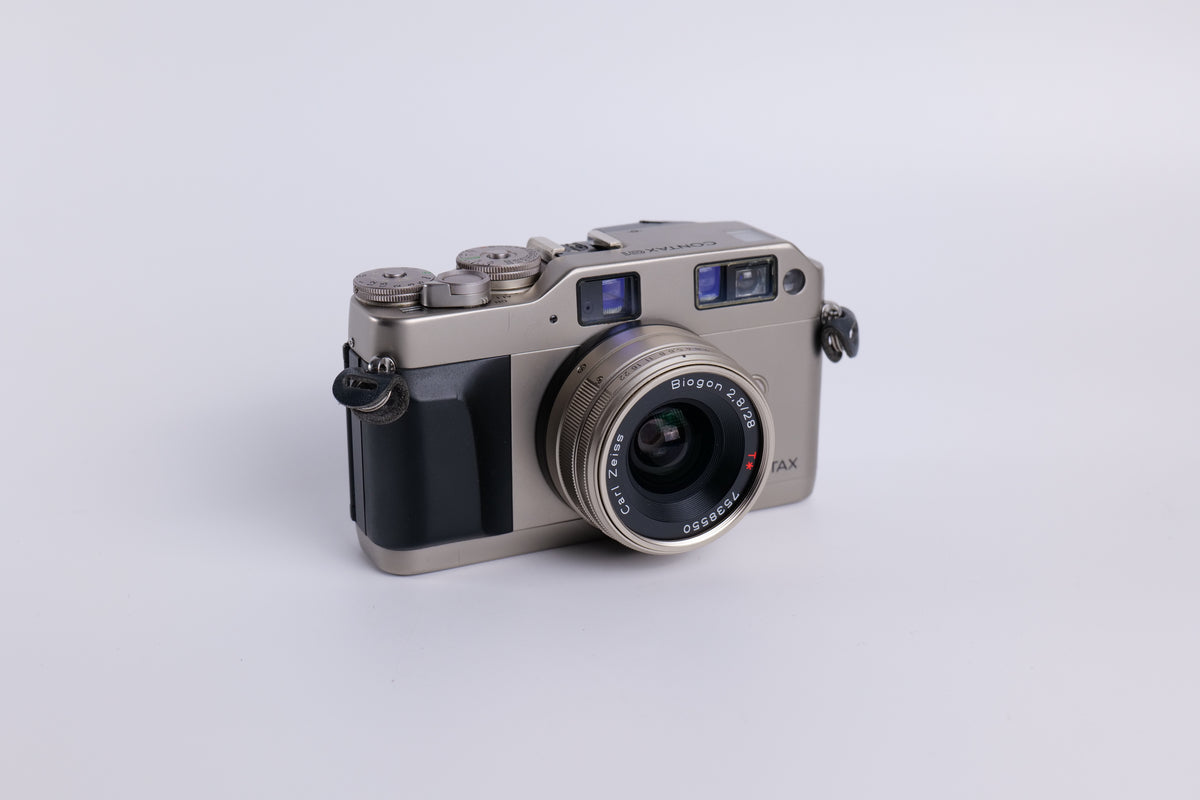 Contax G1 & Zeiss Biogon 28mm f/2.8 T*