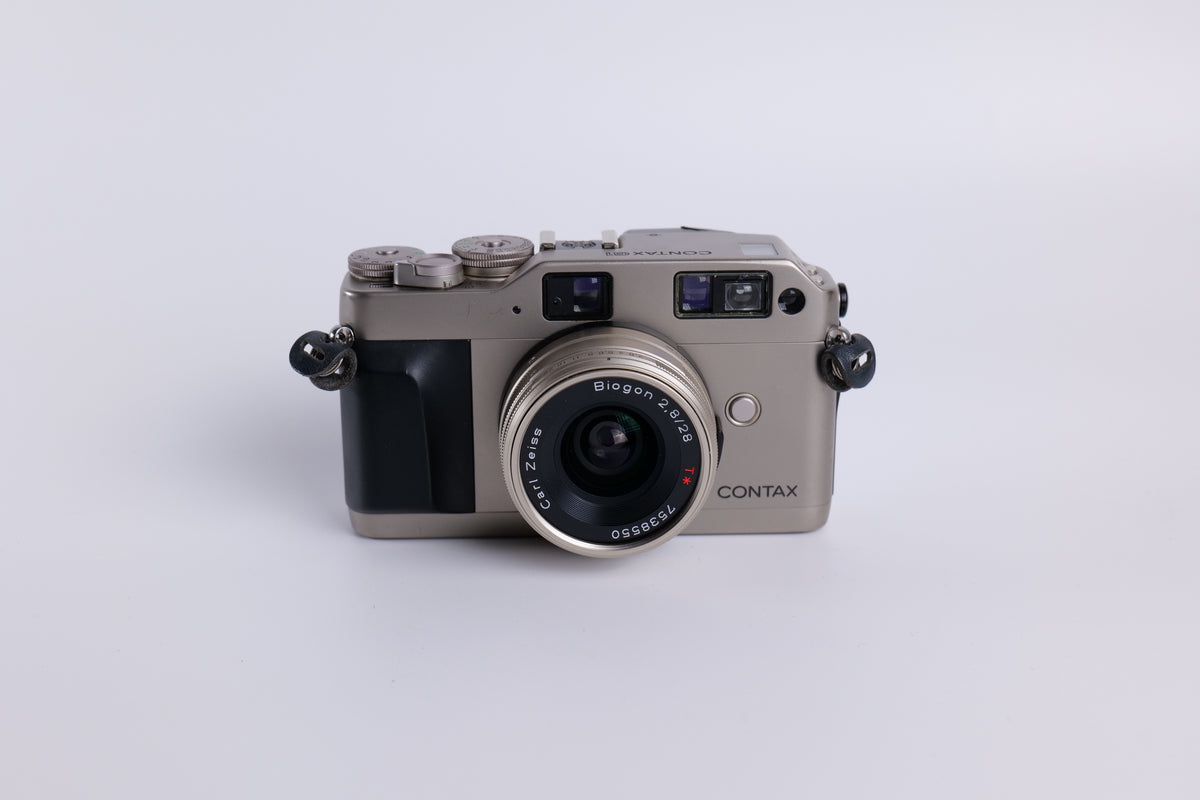 Contax G1 & Zeiss Biogon 28mm f/2.8 T*