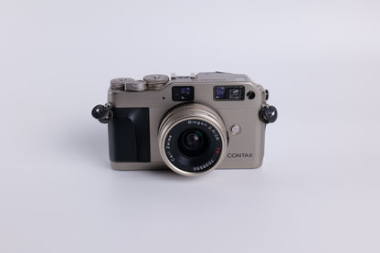 Contax G1 & Zeiss Biogon 28mm f/2.8 T*