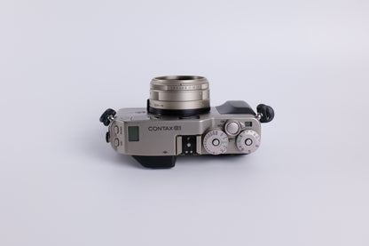 Contax G1 & Zeiss Biogon 28mm f/2.8 T*