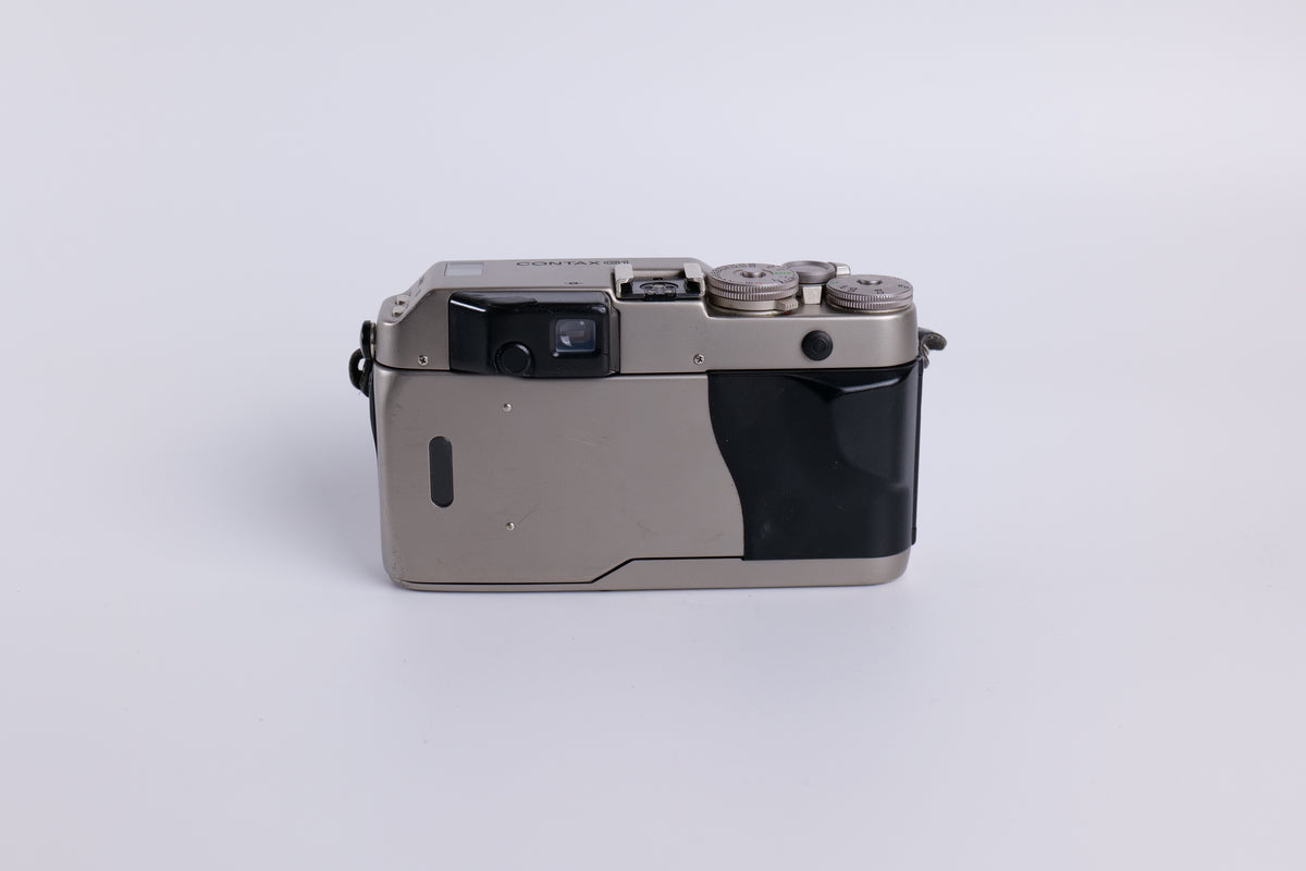 Contax G1 & Zeiss Biogon 28mm f/2.8 T*
