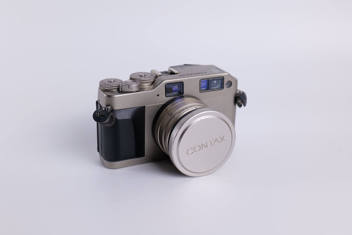 Contax G1 & Zeiss Biogon 28mm f/2.8 T*