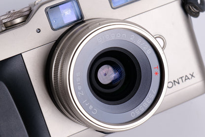 Contax G1 & Zeiss Biogon 28mm f/2.8 T*