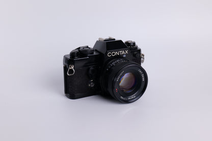 Contax 139 Q & Zeiss Planar 50mm f/1.7 T*